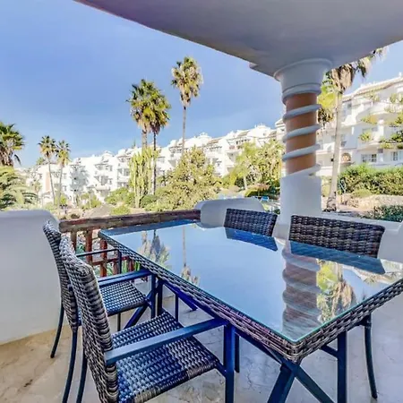 99 - Cozy In Matchroom Club, Mijas Golf