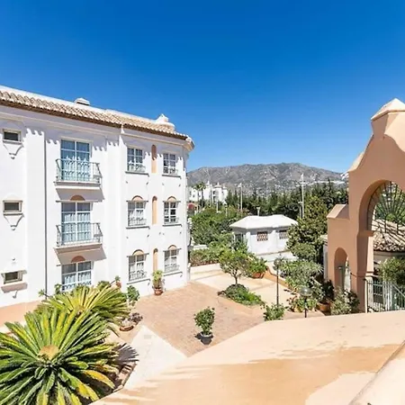 99 - Cozy In Matchroom Club, Mijas Golf *
